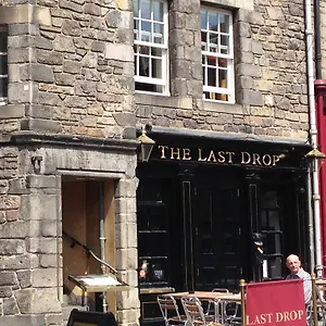 https://grassmarket-old-town-vacation-apartment.edinburghhotelsuk.org